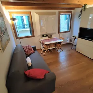  Apartment Pandora Flat With Altana